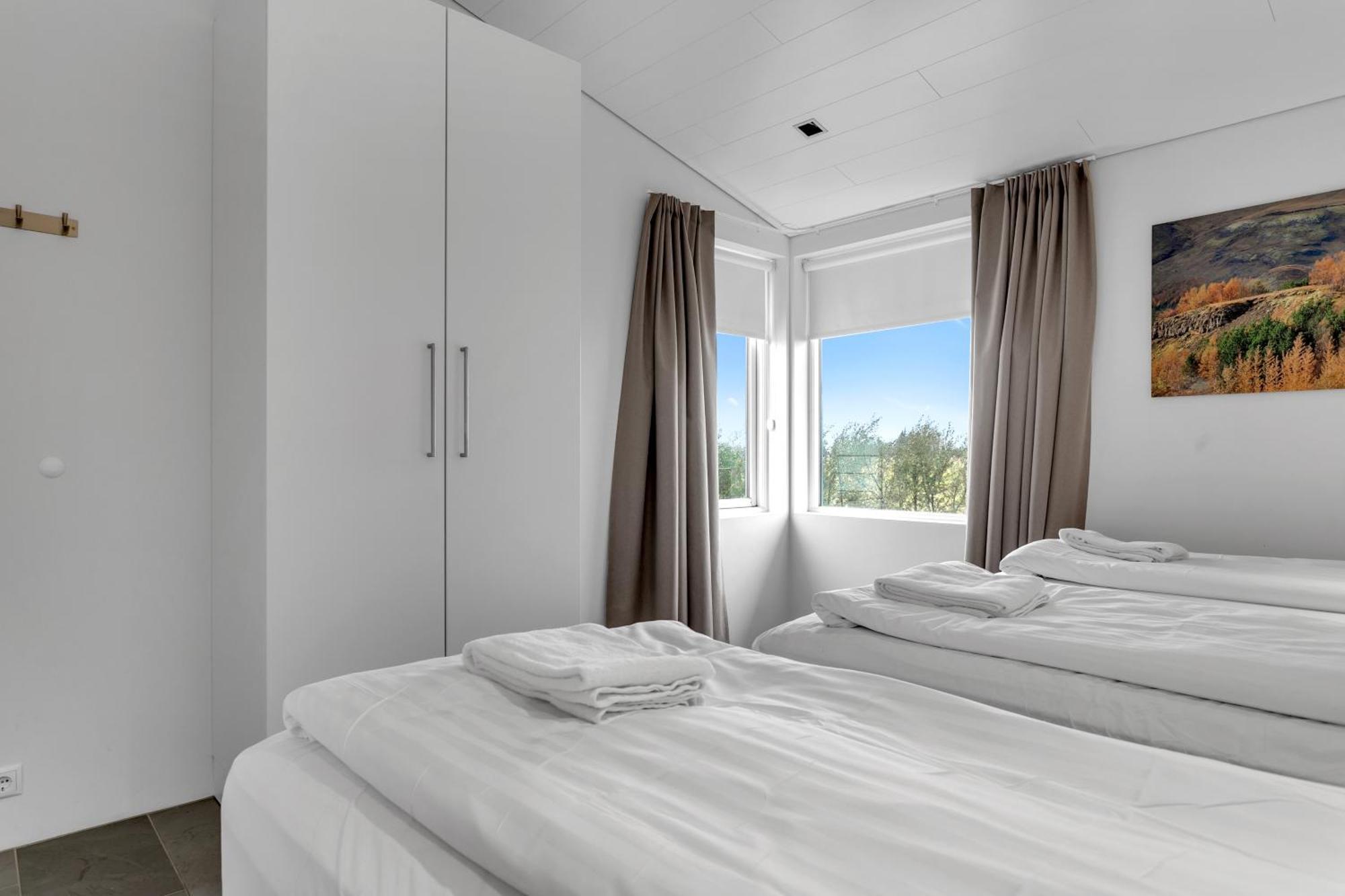 Luxury Villa With River View Laugaras Zewnętrze zdjęcie